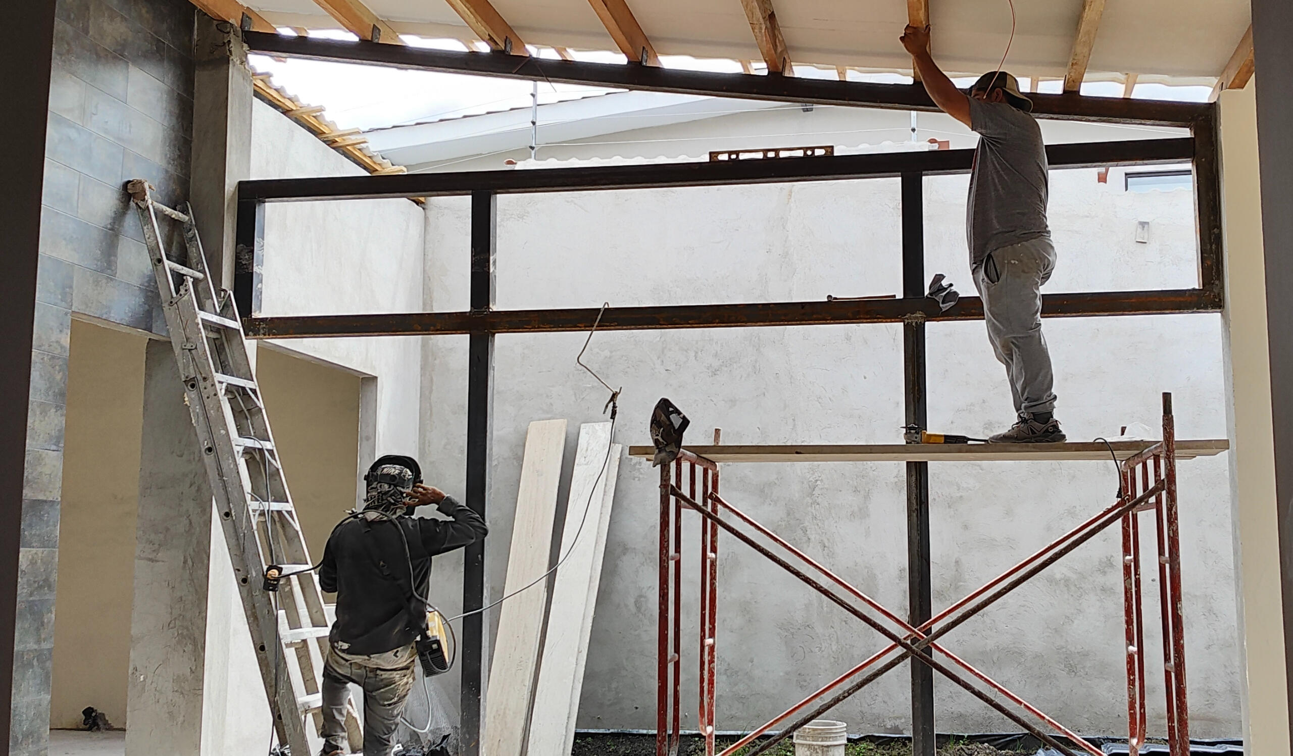 Custom Steel &amp; Glass